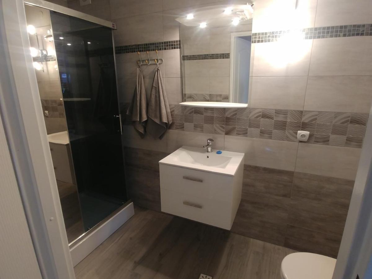 切霍齐内克Apartament 42C公寓 外观 照片